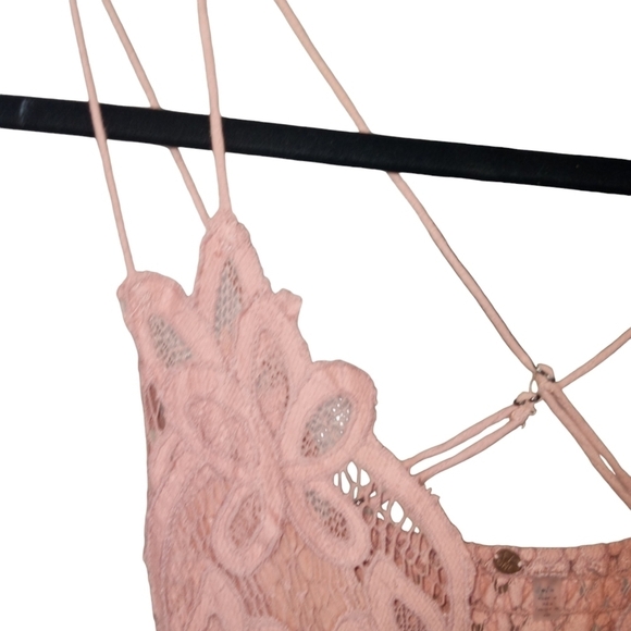 Free People Adella Boho Crochet Slip Mini Dress Rose Size Medium - Picture 7 of 13